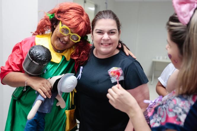 Gestões dos 144 municípios paraenses já estão convocadas a mobilizar mulheres adultas para a adesão ao exame preventivo a fim de detectar, o quanto antes, lesões que podem se transformar num câncer de colo de útero. Essa orientação é o mote da campanha “Março Lilás por todo o Pará”, que a Secretaria de Estado de Saúde Pública (Sespa) acaba de lançar a fim de combater a principal causa de morte por câncer de mulheres no Pará e como parte da programação do governo do Estado, em alusão ao mês da mulher.

FOTO: RICARDO AMANJÁS / AGÊNCIA PARÁ
DATA: 12.03.2019
BELÉM - PA <div class='credito_fotos'>Foto: Ricardo Amanajás / Ag. Pará   |   <a href='/midias/2019/originais/11cf3c03-2cb5-4710-80c3-6855cc914f49.jpg' download><i class='fa-solid fa-download'></i> Download</a></div>