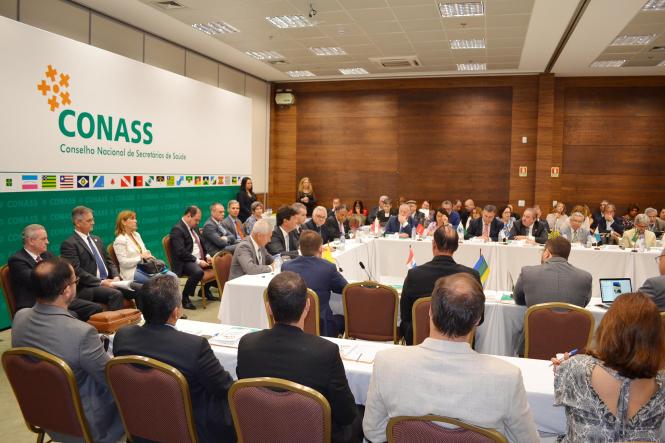 O secretário de Estado de Saúde, Alberto Beltrame, foi eleito, nesta quarta-feira (27), presidente do Conselho Nacional de Secretários de Saúde (Conass), para um mandato de um ano. A eleição aconteceu durante a assembleia geral da entidade e a posse será no dia 24 de abril.

FOTO: ASCOM / SESPA
DATA: 27.03.2019
BELÉM - PA <div class='credito_fotos'>Foto: ASCOM / SESPA   |   <a href='/midias/2019/originais/13ab7384-13d3-4aa0-ae6d-db75ffa7773c.jpg' download><i class='fa-solid fa-download'></i> Download</a></div>