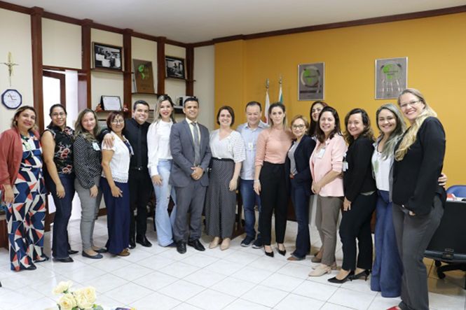 Em dezembro de 2018, a Santa Casa foi recomendada ao Comitê de Certificação do Instituto Qualisa de Gestão (IQG) para a Acreditação Plena, ONA Nível 2, destinada a instituições que, além de atenderem aos critérios de segurança, apresentam gestão integrada, com processos ocorrendo de maneira fluida e plena comunicação entre as atividades. A instituição recebeu a Certificação ONA Nível 2, com a notificação de que receberia uma visita de avaliação em três áreas do hospital no mês de abril de 2019.

FOTO: ASCOM / SANTA CASA
DATA: 24.04.2019
BELÉM - PARÁ
 <div class='credito_fotos'>Foto: ASCOM / SANTA CASA   |   <a href='/midias/2019/originais/18806adf-b9ca-40ea-a42e-6c5c1780e874.jpg' download><i class='fa-solid fa-download'></i> Download</a></div>