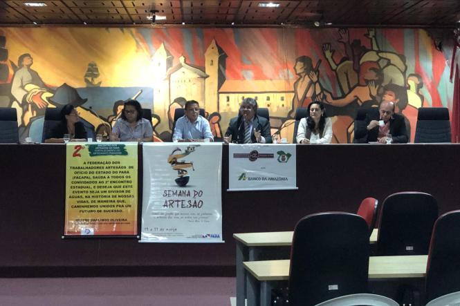 Em alusão ao Dia do Artesão, comemorado em 19 de Março, a Secretaria de Estado de Assistência Social, Trabalho Emprego e Renda (Seaster) realiza, no período de 19 a 21 de março, programação alusiva à Semana do Artesão. 

FOTO: ASCOM / SEASTER
DATA: 20.03.2019
BELÉM - PARÁ <div class='credito_fotos'>Foto: ASCOM / SEASTER    |   <a href='/midias/2019/originais/1e590902-12a9-44ba-841d-04489d2358a4.jpg' download><i class='fa-solid fa-download'></i> Download</a></div>