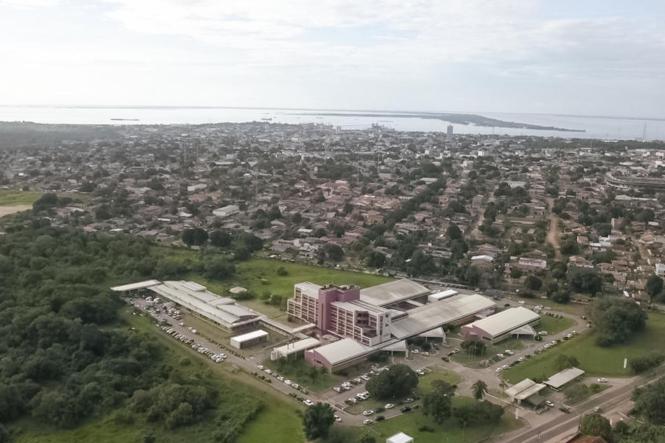 O segundo dia de programações em Santarém inicia com audiência pública relacionada à elaboração do Plano Plurianual (PPA) 2020-2023, um dos principais instrumentos de planejamento de gestão. A participação popular em um momento tão determinante para as ações de Governo que serão realizadas ao longo dos próximos 4 anos é mais um dos propósitos atendidos pelo programa Governo por Todo o Pará.

FOTO: KLEBERSON SANTOS / AGÊNCIA PARÁ
DATA: 20.03.2019
SANTARÉM - PA <div class='credito_fotos'>Foto: KLEBERSON SANTOS / AG. PARÁ   |   <a href='/midias/2019/originais/2211450b-d3a3-4873-9d00-c61c21b70b5c.jpg' download><i class='fa-solid fa-download'></i> Download</a></div>