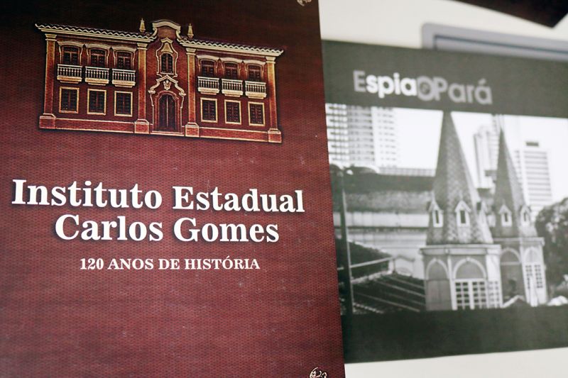 Cerca de 30 títulos publicados pela Imprensa Oficial do Estado (IOEPA) estarão à venda em mais uma ação literária para divulgar as obras dos escritores paraenses e a editora pública da IOEPA, que está em processo de formalização. Desta vez, a ação ocorrerá nesta quarta-fera (5) e quinta-feira (6), das 8h às 18h, no corredor do Instituto de Ciências da Educação da Universidade Federal do Pará (UFPA), localizado na Avenida Augusto Correa, s/n (Terceiro portão), Guamá. <div class='credito_fotos'>Foto: ASCOM IOE   |   <a href='/midias/2019/originais/2609_img_1877.jpg' download><i class='fa-solid fa-download'></i> Download</a></div>