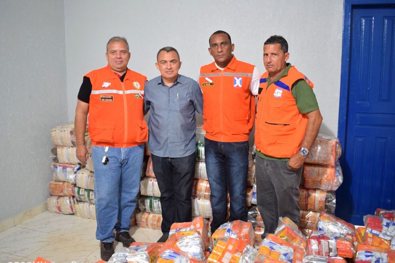 O Grupo de Trabalho (GT) de Segurança em Barragens, criado pelo Governo do Estado em janeiro deste ano, recebeu representantes da Vale S.A., nesta terça-feira (4), para apresentação de informações sobre as construções das barragens das minas de cobre Salobo, em Marabá, Sossego, em Canaã dos Carajás; a mina de ferro do Gelado, em Parauapebas e a Onça Puma, que faz exploração de níquel em Ourilândia do Norte. <div class='credito_fotos'>Foto: JAILSON PEREIRA / DIVULGAÇÃO   |   <a href='/midias/2019/originais/2616_whatsappimage2019-06-05at13.44.43.jpg' download><i class='fa-solid fa-download'></i> Download</a></div>