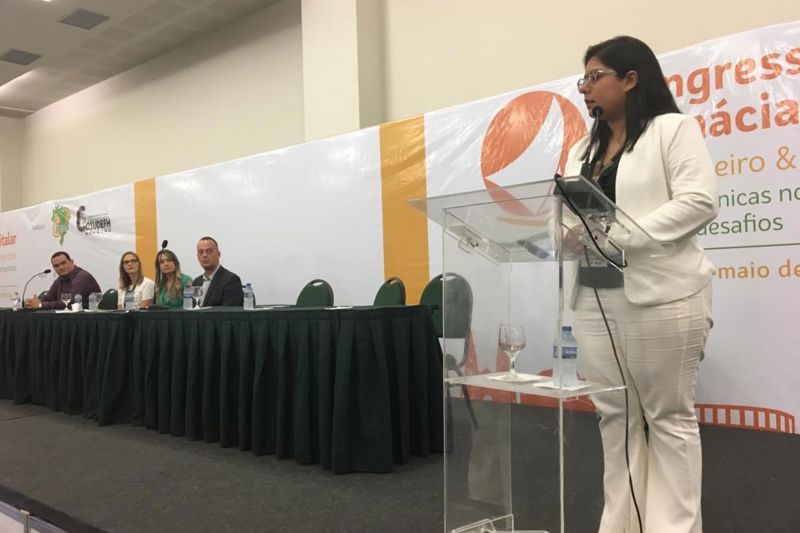 A equipe de pesquisadores do Hospital Regional do Baixo Amazonas (HRBA), localizado em Santarém, tem desenvolvido uma gama de estudos científicos a partir da implantação do Centro de Estudos e Pesquisas da unidade, em fevereiro deste ano. 

FOTO: ASCOM / HRBA
DATA: 11.06.2019
SANTARÉM - PA <div class='credito_fotos'>Foto: Ascom / HRBA   |   <a href='/midias/2019/originais/2666_sandreacorrea.jpg' download><i class='fa-solid fa-download'></i> Download</a></div>