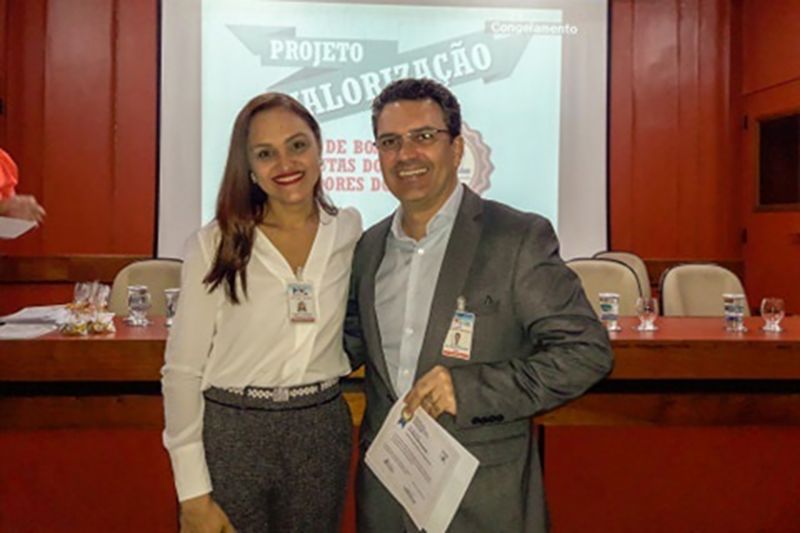 A Assessoria de Ouvidoria do Ophir Loyola apresentou nesta terça-feira (11), o projeto “Valorização de Boas Condutas dos Servidores”. Em consonância com a Política Nacional de Humanização - Humaniza SUS do Ministério da Saúde

FOTO: ASCOM HOL
DATA: 11.06.2019
BELÉM- PARÁ <div class='credito_fotos'>Foto:  Ascom / Ophir Loyola   |   <a href='/midias/2019/originais/2669_62364009_461578511244388_1303337044633714688_n.jpg' download><i class='fa-solid fa-download'></i> Download</a></div>