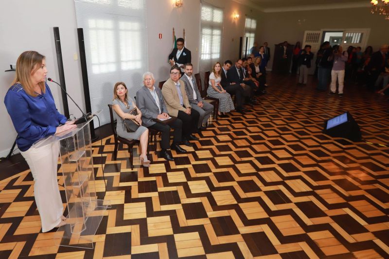 IMPLANTAÇÃO DO GRUPO DE TRABALHO - CETEA Centro Especializado em Autismo. 

DATA:17/06/2019 
FOTO MARCO SANTOS/ AG PARÁ
BELÉM - PARÁ <div class='credito_fotos'>Foto: Marco Santos / Ag. Pará   |   <a href='/midias/2019/originais/2724_implantacaodogrupodetrabalho-cetea20190617_marcosantos_0003.jpg' download><i class='fa-solid fa-download'></i> Download</a></div>