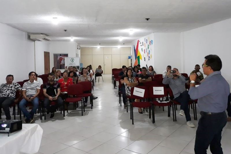 Políticas públicas voltadas ao agricultor familiar do Estado ganharam destaque em seminário realizado na tarde da segunda-feira (17), em Belém. A Empresa de Assistência Técnica e Extensão Rural do Estado do Pará (Emater) em parceria com a Secretaria de Estado de Assistência Social, Trabalho, Emprego e Renda (Seaster) discutiram, juntas temas variados sobre Ater e inclusão socioprodutiva na Amazônia. <div class='credito_fotos'>Foto: ASCOM / EMATER   |   <a href='/midias/2019/originais/2742_foto2.jpg' download><i class='fa-solid fa-download'></i> Download</a></div>