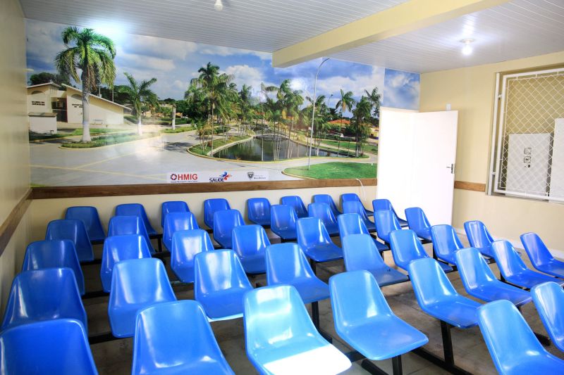 Uma parceria iniciada durante a segunda edição do Programa Governo por Todo o Pará, em abril deste ano, já rendeu frutos para a população de Breu Branco, município da região do Lago de Tucuruí, no sudeste paraense. Naquele evento, ocorrido no município vizinho de Marabá, o governador Helder Barbalho atendeu ao prefeito Garcês Costa e firmou parceria para a conclusão da obra de reforma e ampliação do Hospital Municipal “Dr. Inácio Gabriel”. Neste sábado (22), a unidade de saúde foi reinaugurada, com a presença do governador, de autoridades locais e centenas de moradores. <div class='credito_fotos'>Foto: Ricardo Amanajás / Ag. Pará   |   <a href='/midias/2019/originais/2775__94j5641.jpg' download><i class='fa-solid fa-download'></i> Download</a></div>