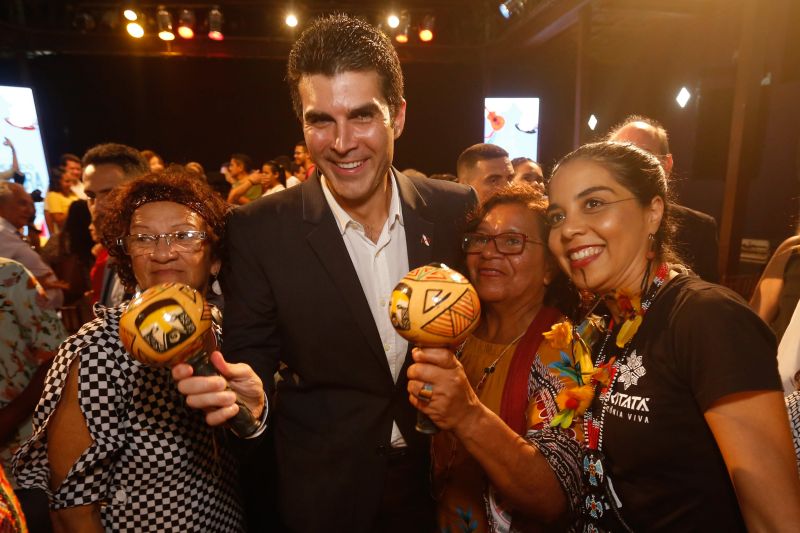  mais importante programa de incentivo à cultura no Estado, a Lei Semear, teve duplicado para R$ 6 milhões o limite máximo de renúncia fiscal do Imposto sobre Circulação de Mercadorias e Serviços (ICMS) para fins de investimentos em projetos culturais.

FOTO: MARCELO SEABRA / AG. PARÁ
DATA: 25.06.2019
BELÉM - PARÁ <div class='credito_fotos'>Foto: Marcelo Seabra / Ag. Pará   |   <a href='/midias/2019/originais/2784__mg_9642.jpg' download><i class='fa-solid fa-download'></i> Download</a></div>