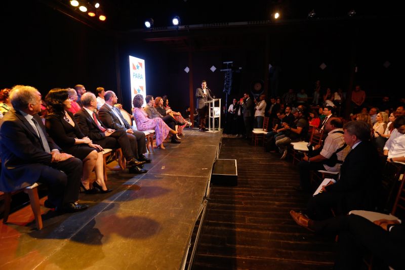  mais importante programa de incentivo à cultura no Estado, a Lei Semear, teve duplicado para R$ 6 milhões o limite máximo de renúncia fiscal do Imposto sobre Circulação de Mercadorias e Serviços (ICMS) para fins de investimentos em projetos culturais.

FOTO: MARCELO SEABRA / AG. PARÁ
DATA: 25.06.2019
BELÉM - PARÁ <div class='credito_fotos'>Foto: Marcelo Seabra / Ag. Pará   |   <a href='/midias/2019/originais/2784_f30.jpg' download><i class='fa-solid fa-download'></i> Download</a></div>