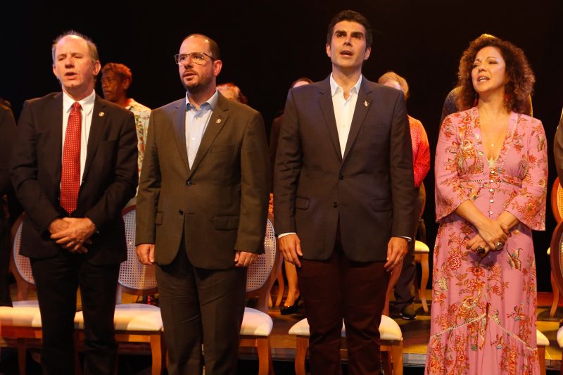  mais importante programa de incentivo à cultura no Estado, a Lei Semear, teve duplicado para R$ 6 milhões o limite máximo de renúncia fiscal do Imposto sobre Circulação de Mercadorias e Serviços (ICMS) para fins de investimentos em projetos culturais.

FOTO: MARCELO SEABRA / AG. PARÁ
DATA: 25.06.2019
BELÉM - PARÁ <div class='credito_fotos'>Foto: Marcelo Seabra / Ag. Pará   |   <a href='/midias/2019/originais/2784_f33.jpg' download><i class='fa-solid fa-download'></i> Download</a></div>