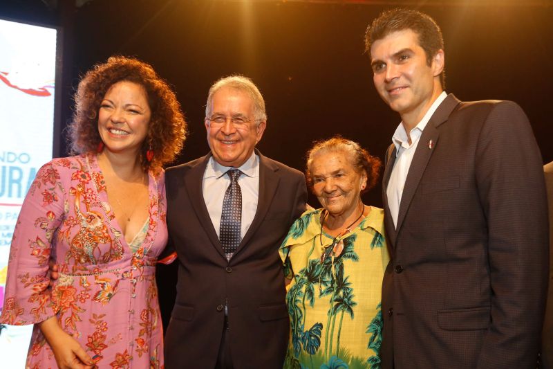  mais importante programa de incentivo à cultura no Estado, a Lei Semear, teve duplicado para R$ 6 milhões o limite máximo de renúncia fiscal do Imposto sobre Circulação de Mercadorias e Serviços (ICMS) para fins de investimentos em projetos culturais.

FOTO: MARCELO SEABRA / AG. PARÁ
DATA: 25.06.2019
BELÉM - PARÁ <div class='credito_fotos'>Foto: Marcelo Seabra / Ag. Pará   |   <a href='/midias/2019/originais/2784_f36.jpg' download><i class='fa-solid fa-download'></i> Download</a></div>