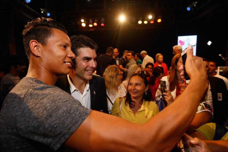  mais importante programa de incentivo à cultura no Estado, a Lei Semear, teve duplicado para R$ 6 milhões o limite máximo de renúncia fiscal do Imposto sobre Circulação de Mercadorias e Serviços (ICMS) para fins de investimentos em projetos culturais.

FOTO: MARCELO SEABRA / AG. PARÁ
DATA: 25.06.2019
BELÉM - PARÁ <div class='credito_fotos'>Foto: Marcelo Seabra / Ag. Pará   |   <a href='/midias/2019/originais/2784_f39.jpg' download><i class='fa-solid fa-download'></i> Download</a></div>