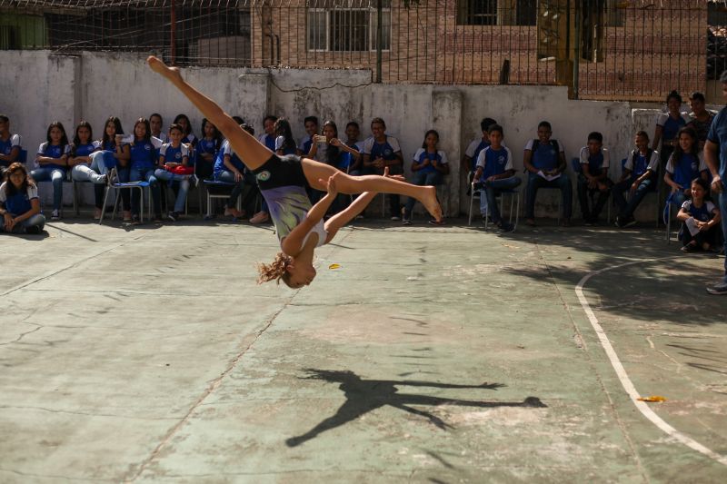 Com o objetivo de buscar alternativas com as instituições e a sociedade civil para o enfrentamento ao uso de drogas, a Secretaria de Estado de Justiça e Direitos Humanos (Sejudh) iniciou nesta terça-feira (25) a Semana Paraense sobre Drogas, em Belém, como parte das ações alusivas ao Dia Mundial do Combate às Drogas - 26 de Junho.

FOTO: WAGNER ALMEIDA / SEJUDH
DATA: 26.06.2019
BELÉM - PARÁ <div class='credito_fotos'>Foto: Wagner Almeida/ Ascom Sejudh   |   <a href='/midias/2019/originais/2795_lrm_export_72063416243879_20190625_122357130.jpg' download><i class='fa-solid fa-download'></i> Download</a></div>