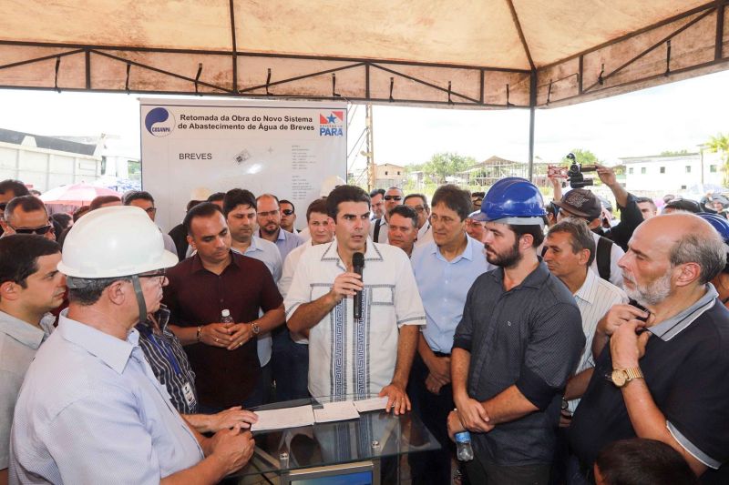 GOVERNADOR NO MUNICIPIO DE BREVES


FOTO: MARCO SANTOS / AGÊNCIA PARÁ
DATA: 03.07.2019
BELÉM - PARÁ <div class='credito_fotos'>Foto: Marco Santos / Ag. Pará   |   <a href='/midias/2019/originais/2836_ampliacaodosistemadeabastecimento4-breves.jpg' download><i class='fa-solid fa-download'></i> Download</a></div>