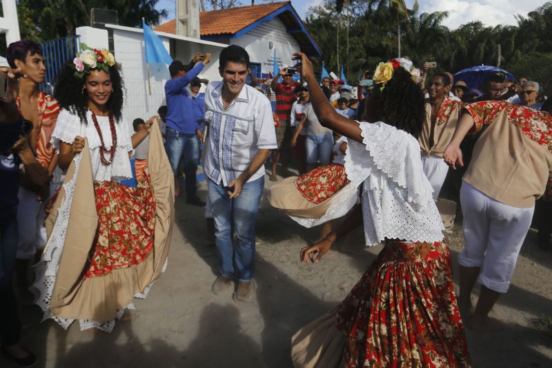 GOVERNADOR NO MUNICIPIO DE SOURE - PARÁ

FOTO: MARCELO SEABRA / AGÊNCIA PARÁ
DATA: 03.07.2019
SOURE - PARÁ <div class='credito_fotos'>Foto: Marcelo Seabra / Ag. Pará   |   <a href='/midias/2019/originais/2837__mg_2110.jpg' download><i class='fa-solid fa-download'></i> Download</a></div>