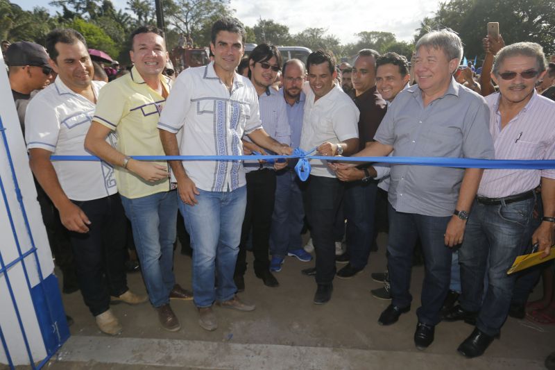 GOVERNADOR NO MUNICIPIO DE SOURE - PARÁ

FOTO: MARCELO SEABRA / AGÊNCIA PARÁ
DATA: 03.07.2019
SOURE - PARÁ <div class='credito_fotos'>Foto: Marcelo Seabra / Ag. Pará   |   <a href='/midias/2019/originais/2837__mg_2131.jpg' download><i class='fa-solid fa-download'></i> Download</a></div>