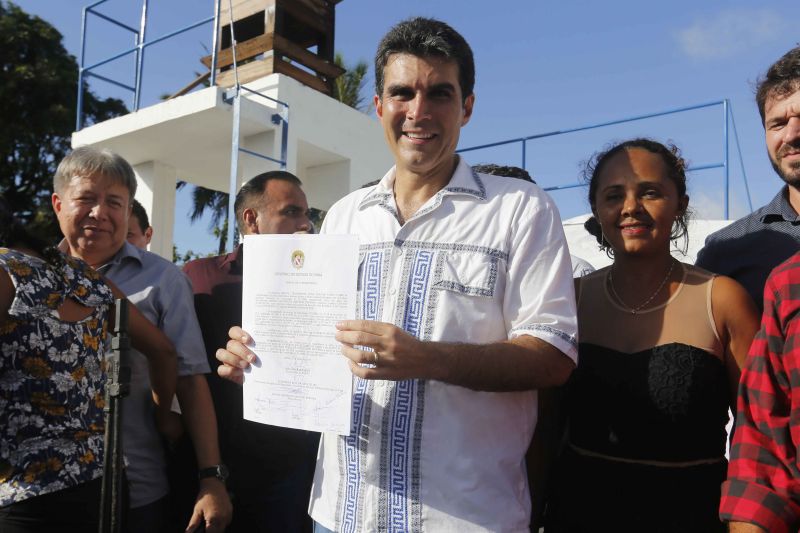 GOVERNADOR NO MUNICIPIO DE SOURE - PARÁ

FOTO: MARCELO SEABRA / AGÊNCIA PARÁ
DATA: 03.07.2019
SOURE - PARÁ <div class='credito_fotos'>Foto: Marcelo Seabra / Ag. Pará   |   <a href='/midias/2019/originais/2837_reducaodoprecodapassagem.jpg' download><i class='fa-solid fa-download'></i> Download</a></div>