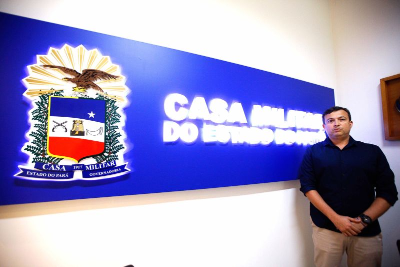 Cerca de 80 militares que trabalham diretamente com a segurança de autoridades do Estado participam, a partir desta sexta-feira (5), do curso de nivelamento dos padrões de segurança da Casa Militar. São três turmas, sendo a primeira integrada por 18 alunos.

FOTO: MAYCON NUNES / AGÊNCIA PARÁ
DATA: 05.07.2019
BELÉM - PARÁ <div class='credito_fotos'>Foto: Maycon Nunes / Ag. Pará   |   <a href='/midias/2019/originais/2848_dp_20190705_my_4234.jpg' download><i class='fa-solid fa-download'></i> Download</a></div>