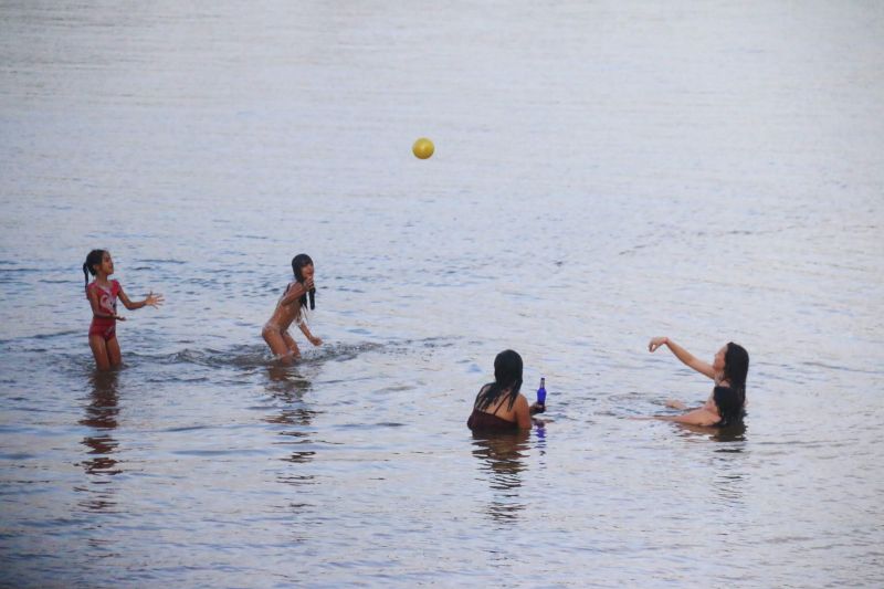 Jacareacanga vai receber a caravana do governo do estado "Por Todo o Pará"

FOTO: BRUNO CECIM / AGÊNCIA PARÁ
DATA: 08.07.2019
JACAREACANGA / PARÁ <div class='credito_fotos'>Foto: Bruno Cecim / Ag.Pará   |   <a href='/midias/2019/originais/2871_photoeditor_20190708_192152314.jpg' download><i class='fa-solid fa-download'></i> Download</a></div>