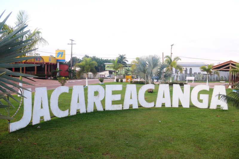 Jacareacanga vai receber a caravana do governo do estado "Por Todo o Pará"

FOTO: BRUNO CECIM / AGÊNCIA PARÁ
DATA: 08.07.2019
JACAREACANGA / PARÁ <div class='credito_fotos'>Foto: Bruno Cecim / Ag.Pará   |   <a href='/midias/2019/originais/2871_photoeditor_20190708_193134561.jpg' download><i class='fa-solid fa-download'></i> Download</a></div>