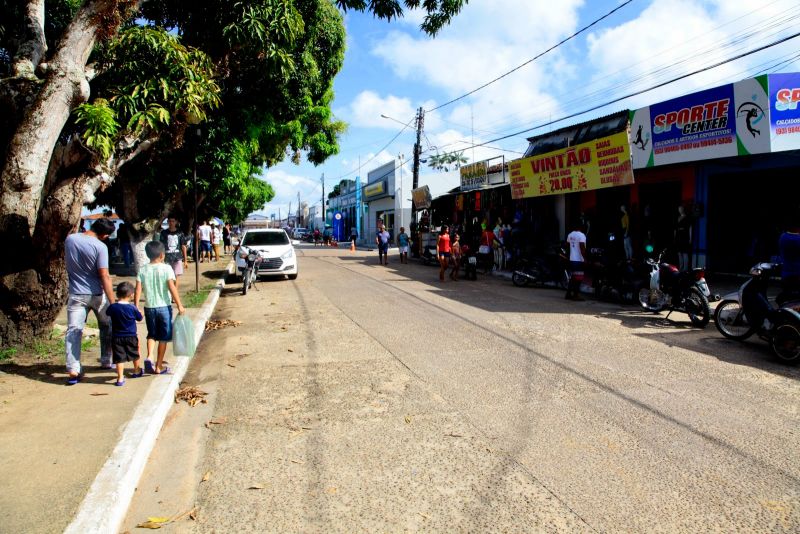 PORTO DE MOZ VAI RECEBER A CARAVANA DO ESTADO " POR TODO O PARÁ" NO DIA 11 DE JULHO.


FOTO: RICARDO AMANAJÁS / AGÊNCIA PARÁ
DATA: 10.07.2019
PORTO DE MOZ - PARÁ <div class='credito_fotos'>Foto: Ricardo Amanajás / Ag. Pará   |   <a href='/midias/2019/originais/2884__mg_2542.jpg' download><i class='fa-solid fa-download'></i> Download</a></div>