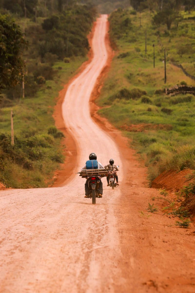 CARAVANA DO GOVER NO " POR TODO O PARÁ NA ESTRADA QUE LIGA  O MUNICÍPIO DE PLACAS A CIDADE DE URUARÁ.

FOTO: MARCO SANTOS / AGÊNCIA PARÁ
DATA: 10.07.2019
URUARÁ - PARÁ <div class='credito_fotos'>Foto: Marco Santos / Ag. Pará   |   <a href='/midias/2019/originais/2886_img_6991.jpg' download><i class='fa-solid fa-download'></i> Download</a></div>