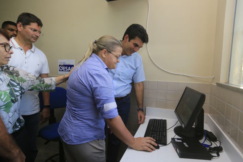  INAUGURAÇÃO DA ESCOLA FRANCISCA GOMES EM MEDICILÂNDIA, GOVERNADOR HELDER BARBALHO E A CARAVANA " POR TODO O PARÁ"

FOTO: MARCELO SEABRA / AGÊNCIA PARÁ
DATA: 10.07.2019
MEDICILÂNDIA - PARÁ <div class='credito_fotos'>Foto: Marcelo Seabra / Ag. Pará   |   <a href='/midias/2019/originais/2893_20190710183529__mg_9577.jpg' download><i class='fa-solid fa-download'></i> Download</a></div>