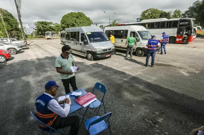 Arcon Fiscalização na Barreira da Policia Federal.

FOTO: WAGNER SANTANA / AGÊNCIA PARÁ
DATA: 02.03.2019
BELÉM - PA <div class='credito_fotos'>Foto: Wagner Santana / Ag. Pará   |   <a href='/midias/2019/originais/28b56a5d-da8a-4c79-8950-085db5a4a0dd.jpg' download><i class='fa-solid fa-download'></i> Download</a></div>