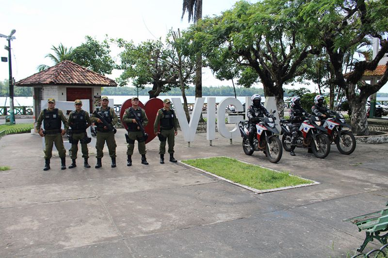 A Polícia Militar do Pará, por meio da "Operação Verão 2019" já reforça o policiamento nos locais mais procurados pelos paraenses durante o veraneio. No terceiro fim de semana de férias escolares, a corporação enviará mais policiais para garantir a segurança e a tranquilidade em alguns dos municípios e localidades mais movimentados do nordeste do Estado. <div class='credito_fotos'>Foto: ASCOM / PMPA   |   <a href='/midias/2019/originais/2908_img_3173.jpg' download><i class='fa-solid fa-download'></i> Download</a></div>