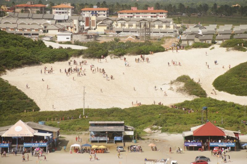 OPERAÇÃO VERÃO EM SALINAS -  MOVIMENTAÇÃO DE DOMINGO - FOTOS AÉREAS.

FOTO: BRUNO CECIM / AGÊNCIA PARÁ
DATA: 14.07.2019
SALINAS - PARÁ <div class='credito_fotos'>Foto: Bruno Cecim / Ag.Pará   |   <a href='/midias/2019/originais/2916_photoeditor_20190714_122440778-2160x1440.jpg' download><i class='fa-solid fa-download'></i> Download</a></div>