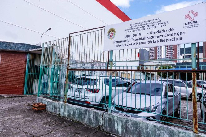 Dia 17 de maio é celebrado o Dia Internacional Contra a LGBTIfobia, momento representativo para a garantia da segurança e dos direitos de lésbicas, gays, bissexuais, travestis, transexuais e intersexuais. O governo do Estado entende a importância da data e vem trabalhando para a construção de um Pará livre de preconceitos, garantindo políticas públicas, direitos sociais, segurança, cidadania e liberdade para se viver.

FOTO: MAYCON NUNES / AGÊNCIA PARÁ
DATA: 17.05.2019
BELÉM - PARÁ <div class='credito_fotos'>Foto: Maycon Nunes / Ag. Pará   |   <a href='/midias/2019/originais/2d9f43c9-c9ba-47ef-84bf-1b8d475e6750.jpg' download><i class='fa-solid fa-download'></i> Download</a></div>