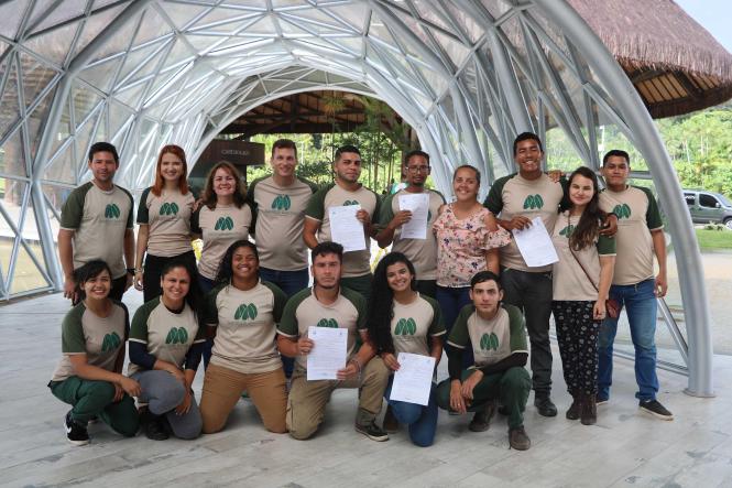 Uma das exigências para a atuação como condutores ou condutoras de trilhas e de atividades ecoturísticas no Parque Estadual do Utinga é o conhecimento de primeiros socorros. O tema foi abordado num curso de atualização aos prestadores desses serviços no Parque, o qual aconteceu na tarde da quarta-feira, 30, e contou com momentos de aprendizado teórico e prático.

FOTO: DIVULGAÇÃO
DATA: 31.01.2019
BELÉM - PARÁ <div class='credito_fotos'>Foto: Ascom Ideflor   |   <a href='/midias/2019/originais/32a61055-c0ce-4701-a8ee-247d129070be.jpg' download><i class='fa-solid fa-download'></i> Download</a></div>