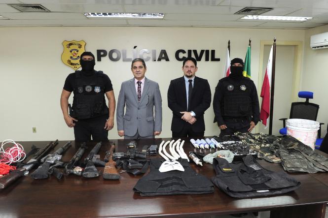 Sem Descrição <div class='credito_fotos'>Foto: ASCOM / POLÍCIA CÍVIL   |   <a href='/midias/2019/originais/33115f18-be2c-469c-a23c-967f14f1a70b.jpg' download><i class='fa-solid fa-download'></i> Download</a></div>