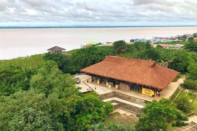 Fundado em 2005, o Parque Zoobotânico Mangal das Garças, chegou como um presente para a cidade, seus moradores e visitantes. Inaugurado no mesmo dia da fundação da cidade de Belém, 12 de janeiro, o Parque ao longo dos seus 14 anos oferece uma opção de contato com a fauna e flora amazônica no coração da cidade.Sem Descrição.

Foto: Ascom/OS Pará 2000
Data: 11.01.2019
Belém-Pa <div class='credito_fotos'>Foto: ASCOM OS PARÁ 2000   |   <a href='/midias/2019/originais/34646624-9766-4a79-bc3f-bc5ca8fb20a9.jpg' download><i class='fa-solid fa-download'></i> Download</a></div>