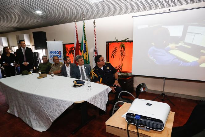 O Governo do Estado, por meio da Secretaria de Segurança Pública e Defesa Social (Segup), juntamente com o Centro Integrado de Operações, lançou o Projeto Amigo do Ciop, nesta sexta-feira (26), no Espaço São José Liberto, na Cidade Velha, em Belém.

FOTO: WAGNER SANTANA / AGÊNCIA PARÁ
DATA: 29.04.2019
BELÉM - PARÁ <div class='credito_fotos'>Foto: Wagner Santana / Ag. Pará   |   <a href='/midias/2019/originais/34842ac6-e5d7-4d79-b544-b6e3a3660ba6.jpg' download><i class='fa-solid fa-download'></i> Download</a></div>
