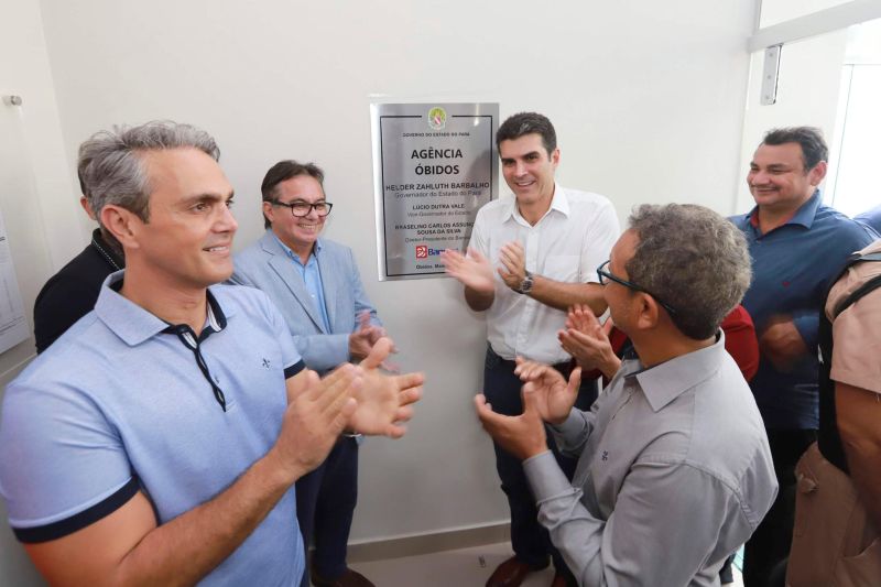 Inauguração agência Banpará
Visita fábrica de açai
visita as obras do Hospital Santa Casa

FOTO: MARCO SANTOS / AGÊNCIA PARÁ
DATA: 31.05.2019
ÓBIDOS - PARÁ <div class='credito_fotos'>Foto: Marco Santos / Ag. Pará   |   <a href='/midias/2019/originais/42a76333-4bd3-4809-a806-5566fd2565a3.jpg' download><i class='fa-solid fa-download'></i> Download</a></div>