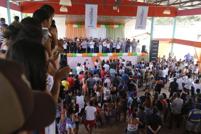 O município de São João de Pirabas, localizado na região do salgado, completou nesta sexta-feira (10), 31 anos. Durante todo o dia a programação foi diversificada, com torneios esportivos, brincadeiras e Ação de Cidadania com inúmeros benefícios a população. A ação que ocorre desde sábado (04), é uma realização do Governo do Estado, através da Secretaria de Estado de Articulação da Cidadania (SEAC), Fundação Parápaz, Secretaria de Estado de Saúde e demais órgãos.

FOTO: MARCELO SEABRA / AGÊNCIA PARÁ
DATA: 10.05.2019
PIRABAS - PARÁ <div class='credito_fotos'>Foto: Marcelo Seabra / Ag. Pará   |   <a href='/midias/2019/originais/4bae3e72-4f06-4937-bec5-fabb7a88f7a5.jpg' download><i class='fa-solid fa-download'></i> Download</a></div>