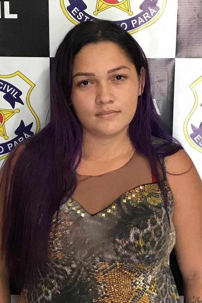 Nesta quarta-feira (27), a Operação Dionísio, realizada pela Polícia Civil do Pará, resultou na prisão de 10 pessoas no interior do Estado, nos municípios de Altamira (oeste paraense), com cinco presos; Redenção (no sudeste), três presos; Óbidos (no oeste), um preso, e Santo Antônio do Tauá (no nordeste), também com um preso. Eles respondem pelos crimes de tráfico de drogas, associação para o tráfico, porte ilegal de armas de fogo, homicídio e estupro.

FOTO: ASCOM / POLICIA CIVIL
DATA: 28.02.2019
BELÉM - PARÁ <div class='credito_fotos'>Foto: Divulgação / Policia Civil - Pará   |   <a href='/midias/2019/originais/4c388dc4-1153-4e60-8abf-71d8a7bbab19.jpg' download><i class='fa-solid fa-download'></i> Download</a></div>