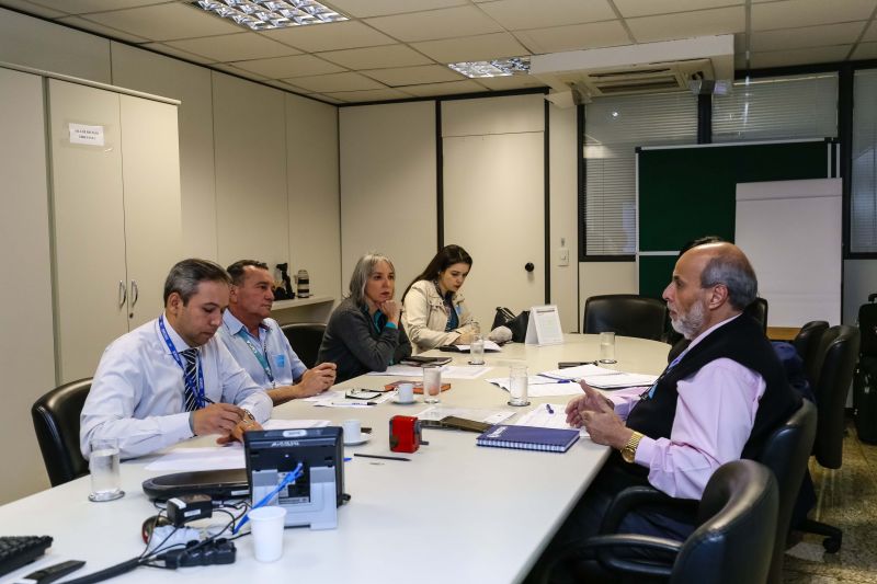 REUNIÃO DIRETOR DA COSANPA EM BRASÍLIA. <div class='credito_fotos'>Foto: ASCOM / COSANPA   |   <a href='/midias/2019/originais/5212_img_8555.jpg' download><i class='fa-solid fa-download'></i> Download</a></div>