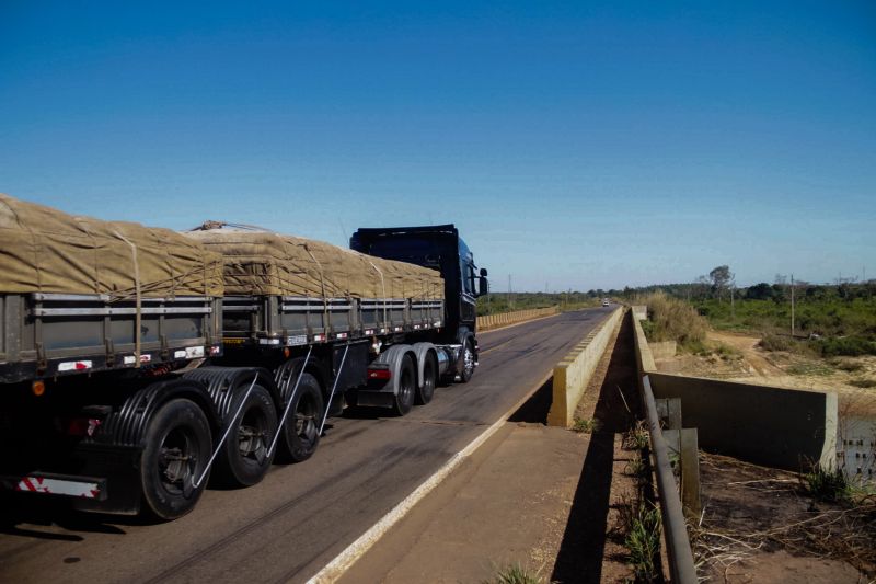 O governo do Pará, por meio da Secretaria de Educação (Seduc), está realizando obras de reparos e manutenção corretiva e preventiva em várias unidades de ensino do Estado. Uma delas é a EEEFM professor Acyr de Jesus Neves de Barros Pereira. Situada no centro de Conceição do Araguaia, no sudeste paraense

FOTO BRUNO CECIM / AGENCIA PARA
DATA  26.07.2019
CONCEICAO DO ARAGUAIA - PARA <div class='credito_fotos'>Foto: Bruno Cecim / Ag.Pará   |   <a href='/midias/2019/originais/5222_photoeditor_20190725_130155002.jpg' download><i class='fa-solid fa-download'></i> Download</a></div>