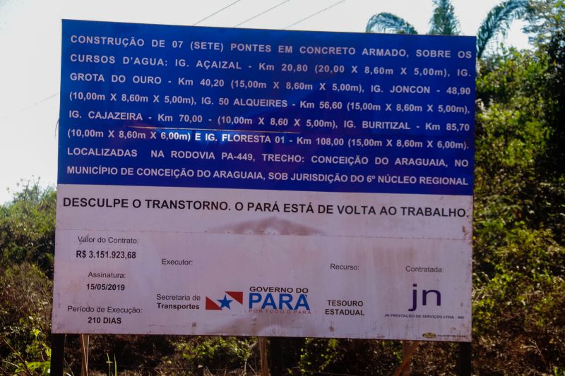 O governo do Pará, por meio da Secretaria de Educação (Seduc), está realizando obras de reparos e manutenção corretiva e preventiva em várias unidades de ensino do Estado. Uma delas é a EEEFM professor Acyr de Jesus Neves de Barros Pereira. Situada no centro de Conceição do Araguaia, no sudeste paraense

FOTO BRUNO CECIM / AGENCIA PARA
DATA  26.07.2019
CONCEICAO DO ARAGUAIA - PARA <div class='credito_fotos'>Foto: Bruno Cecim / Ag.Pará   |   <a href='/midias/2019/originais/5222_photoeditor_20190725_130723848.jpg' download><i class='fa-solid fa-download'></i> Download</a></div>
