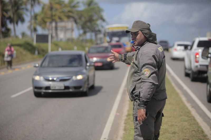Fiscalização do Detran em Salinas.

FOTO: MAYCON NUNES / AGÊNCIA PARÁ
DATQ: 27.07.2019
SALINAS - PARÁ <div class='credito_fotos'>Foto: Maycon Nunes / Ag. Pará   |   <a href='/midias/2019/originais/5224__mg_8500.jpg' download><i class='fa-solid fa-download'></i> Download</a></div>