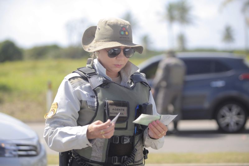 Fiscalização do Detran em Salinas.

FOTO: MAYCON NUNES / AGÊNCIA PARÁ
DATQ: 27.07.2019
SALINAS - PARÁ <div class='credito_fotos'>Foto: Maycon Nunes / Ag. Pará   |   <a href='/midias/2019/originais/5224__mg_8518.jpg' download><i class='fa-solid fa-download'></i> Download</a></div>