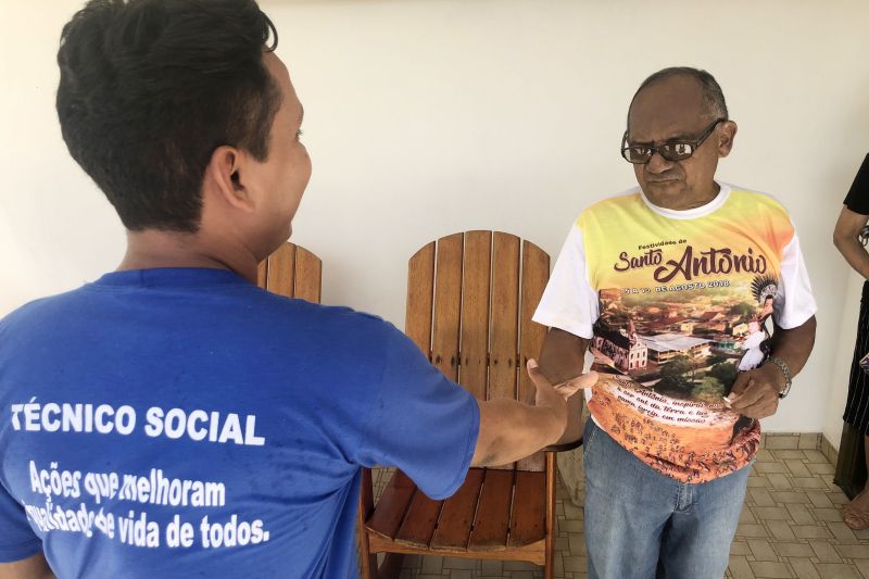 A Companhia de Saneamento do Pará (Cosanpa) trabalha em ritmo acelerado para entregar, o mais breve possível, as obras do novo sistema de abastecimento de água do município de Oriximiná, na região do Baixo Amazonas, que terá capacidade de produzir 180 litros de água tratada, por segundo, e armazenar cerca de 2 milhões de litros água para atender toda a população da cidade. <div class='credito_fotos'>Foto: Tayná Horiguchi / Ascom Cosanpa   |   <a href='/midias/2019/originais/5234_7a5761da-0e7b-422c-9c75-b66f062c243a.jpg' download><i class='fa-solid fa-download'></i> Download</a></div>