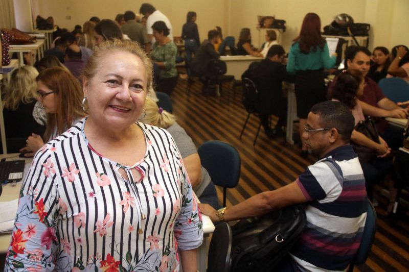 O Núcleo Permanente de Métodos Consensuais de Solução de Conflitos (NUPEMEC), do Tribunal de Justiça do Pará (TJPA), por meio do 1º e do 6º Centros Judiciários de Solução de Conflitos e Cidadania (Cejusc's), realiza nesta quinta, 1º e nesta sexta-feira, 2, uma pauta concentrada de conciliação envolvendo processos de recebimento de créditos referentes ao FGTS de ex-servidores temporários contratados pelo Governo do Estado. A ação é realizada no Salão Rui Barbosa, do Fórum Cível de Belém, das 8h às 14h. <div class='credito_fotos'>Foto: Bruno Cecim / Ag.Pará   |   <a href='/midias/2019/originais/5236_anabraga.jpg' download><i class='fa-solid fa-download'></i> Download</a></div>