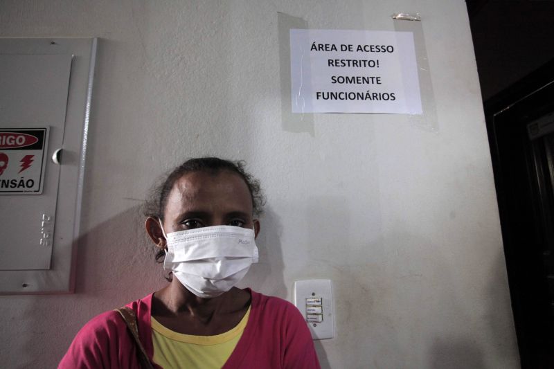 Com o apoio de uma força-tarefa, montada por profissionais de Belém, Altamira, Santarém e de outros municípios da região, o Centro de Perícias Científicas "Renato Chaves", por meio do Instituto Médico Legal e do Instituto de Criminalística, concluiu em apenas dois dias a necrópsia nos corpos dos 58 detentos mortos durante o confronto entre facções criminosas ocorrido no Centro de Recuperação Regional de Altamira, no oeste paraense, na última segunda-feira (29). <div class='credito_fotos'>Foto: Maycon Nunes / Ag. Pará   |   <a href='/midias/2019/originais/5237__mg_9328.jpg' download><i class='fa-solid fa-download'></i> Download</a></div>