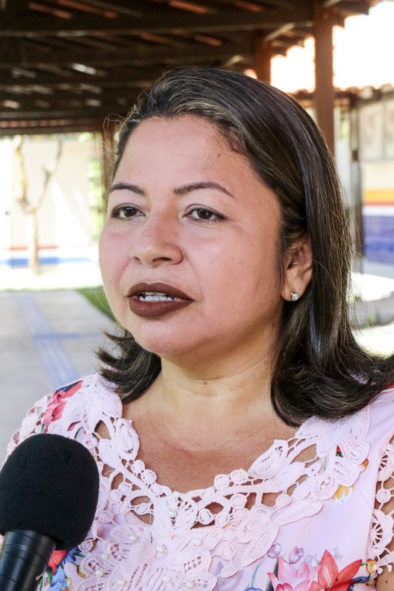 Ato de Entrega da Reforma e Ampliação da EEEM Dr. Sérgio Mota <div class='credito_fotos'>Foto: Ricardo Amanajás / Ag. Pará   |   <a href='/midias/2019/originais/5281_01.jpg' download><i class='fa-solid fa-download'></i> Download</a></div>