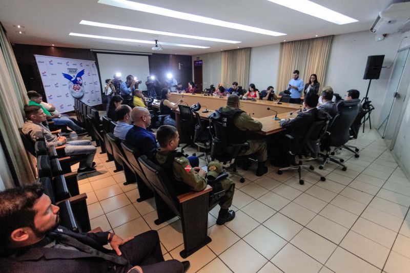  <div class='credito_fotos'>Foto: Maycon Nunes / Ag. Pará   |   <a href='/midias/2019/originais/5305_coletivadesmatamento-semas-mayconnunes-agpara23.jpg' download><i class='fa-solid fa-download'></i> Download</a></div>