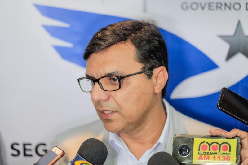  <div class='credito_fotos'>Foto: Maycon Nunes / Ag. Pará   |   <a href='/midias/2019/originais/5305_coletivadesmatamento-semas-mayconnunes-agpara62.jpg' download><i class='fa-solid fa-download'></i> Download</a></div>